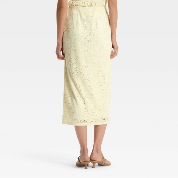 A New Day Cream Midi Skirt - Picture 2 of 6